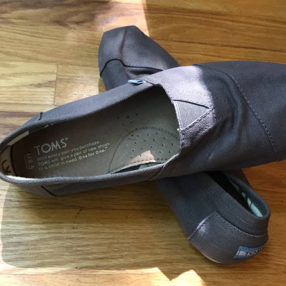 Toms shoes - Picture 4 of 4